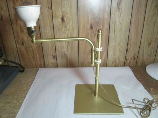 Rare Vintage Mid Century Art Deco M.  G.  Wheeler Sight Light Lamp Table.  N/r