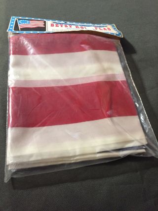 Vintage Grommets 13 Star American Flag,  Revolutionary War Flag,  Betsy Ross Flag