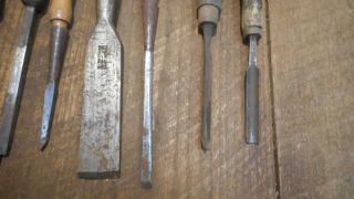 L4458 - Vintage & Antique Wood Chisels - Woodworking tools 2