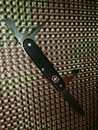 Victorinox Swiss Army Pocket Knife - Black Alox Pioneer - Multi Tool