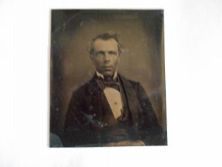 ANTIQUE VINTAGE TINTYPE PHOTO OF MAN IN SUIT WITH BOW TIE 3