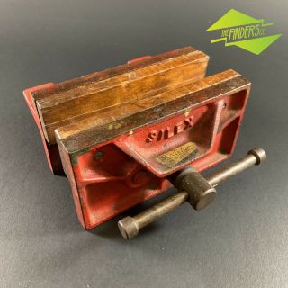 Vintage Australian - Made Silex Carpenter 