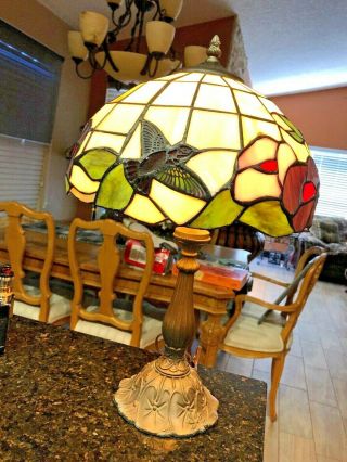 Vtg Tiffany Style Stained Glass Lamp With Birds & Floral Design Rare