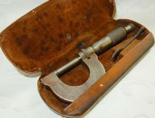 Vintage Cased Moore And Wright Micrometer No.  961 Includes Spanner