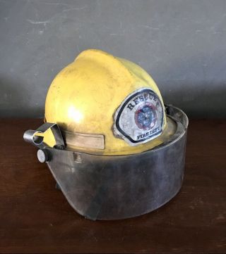 Vintage 1984 Cairns Bros.  Firefighter Fireman Helmet 660 & Face Guard