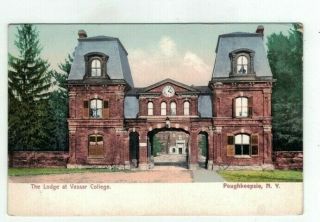 Ny Poughkeepsie York Antique Post Card " The Lodge At Vassar College "