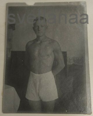 1930s Athlete Sport Handsome Young Man Muscular Guy Shirtless Gay Vintage Photo