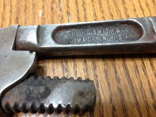 Antique Vintage H.  D.  Smith Tools Perfect Handle Tools 10” Pipe Wrench 4