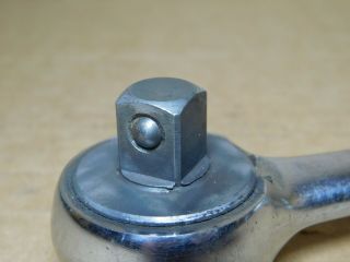 Vintage SK 42470 socket wrench ratchet handle 10 