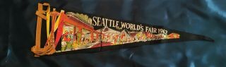 Vintage 1962 Seattle Worlds Fair Souvenir Pennant Banner