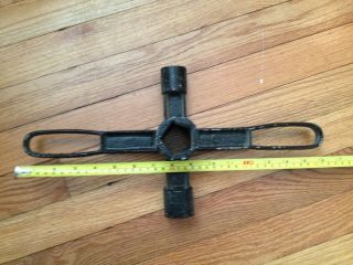 VINTAGE CHICAGO FIRE DEPARTMENT HYDRANT WRENCH FIREMAN ESTATE FIND TOOL 7