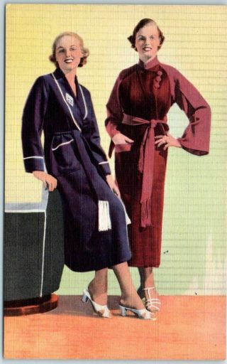Vintage Advertising Postcard Ladies In Bathrobes / Fashion Curteich Linen 1935