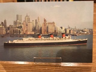 Postcard Cunard Lines R.  M.  S.  Queen Mary