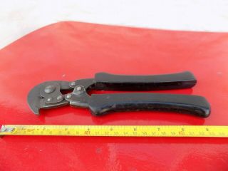 Wire Cutters Us Hkp 20,  000 Volts - Vintage Barbed Wire Tool