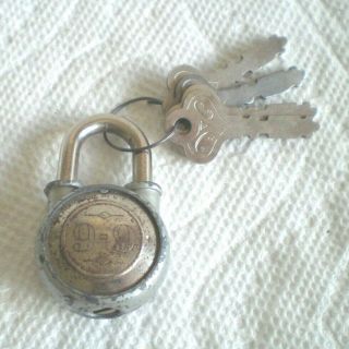 Lock & Keys 9 - 9 Good Order,  Vintage 1930s Made In The U S A