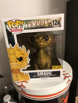 Funko Pop Movies: The Hobbit - Smaug 124 (gold) Hot Topic Exclusive.