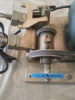 Key Machine w Burnishing Wheel /Taylor Lock Co.  Key Cutting Machine 7