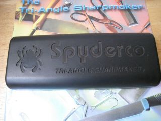 Spyderco Tri - Angle Sharpmaker