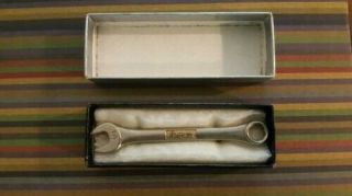 Vintage Silver/gold 1/4 " Snap - On Combination Wrench 3 " Lapel Pin - Open/hex Ends