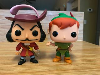 Funko Pop 25 And 26:rare Peter Pan And Captain Hook Discontinued
