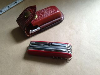 Victorinox Officer Suisse Multi - Tool Swiss Army Knife With Leather Case