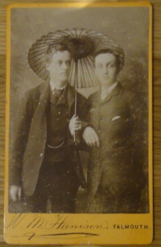 Carte De Visite Cdv Two Victorian Gentleman,  Arms Linked With Parasol - Gay
