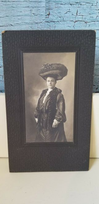 Edwardian Antique Photo Cabinet Card Young Woman Large Feather Hat Collins Card