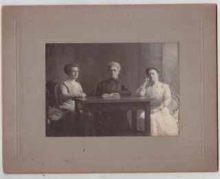 Antique Vintage Cabinet Card Photograph Three Women Sitting At Table