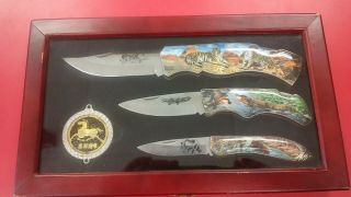3 Piece Wildlife Knife Set In Wooden Case (tiger,  Alligator,  Bear)