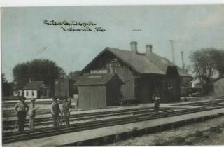 Leland,  Illinois.  C.  B.  & Q.  Depot,  Railroad Station.  1910s Pc