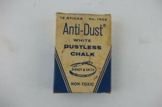 Vintage Anti - Dust White Dustless Chalk Binny & Smith,  Box Of 10 Sticks
