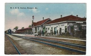 M.  C.  R.  R.  Station,  Newport,  Maine Vintage Postcard
