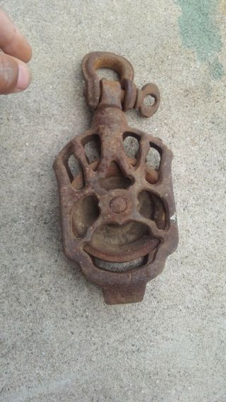 Vintage Antique Industrial Maritime Barn Pulley Cast Iron Decorative Pulley 3