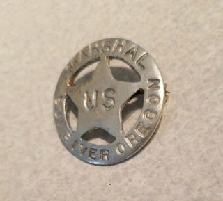 Vintage US MARSHAL SUNRIVER OREGON Metal Badge 2