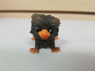 Fantastic Beasts: Crimes Of Grindelwald Mystery Mini Baby Niffler Brown 1/72