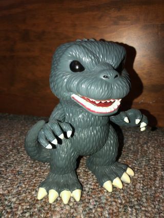 Funko POP Movies 239 6” Godzilla and 388 6” Kong: Skull Island (no boxes) 2