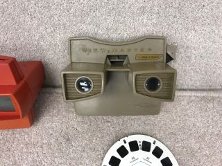 Set Of 2 Vintage View Masters With Various Slides Includes Thunderbirds 892 4