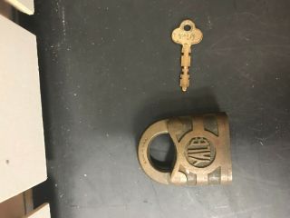 Vintage Yale & Towne Mfg Co Small Padlock W/1 Key Stamford Conn Brass Lock Safe