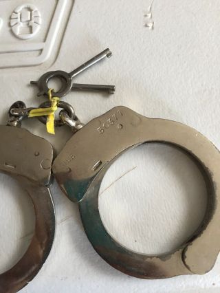 Vintage Handcuffs By Police Made In Italy With Keys And Leather Holder 7