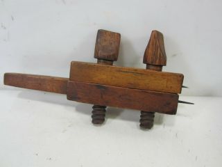 Antique Hand Made Wooden Screw Clamp W/scribe And Cutter On End