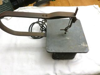Vintage Craftsman Electric Bench Top Jig Scroll Saw Model 110.  26320