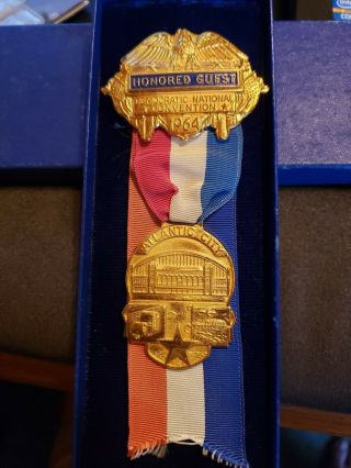 1964 Democratic National Convention Honored Guest Badge