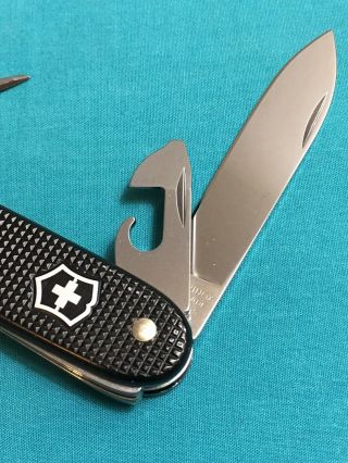 Victorinox Swiss Army Pocket Knife - Black ALOX Pioneer - Multi Tool 3