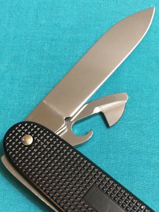 Victorinox Swiss Army Pocket Knife - Black ALOX Pioneer - Multi Tool 5