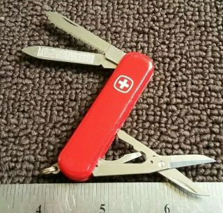 Rare Wenger Serrated Esquire Swiss Army Knife Multi Tool Sak Pocket Knife Red