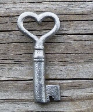 Antique Heart Shaped Bow Steel Barrel Key