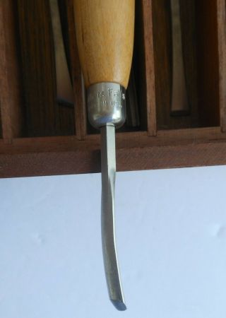 Vintage Set MILLERS FALLS Wood Carving Chisel Tools & Wood Box 106C - 107C 7 USA 5