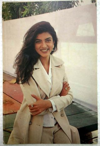 Bollywood Actress Miss Universe - Sushmita Sen - Post Card Postcard - India