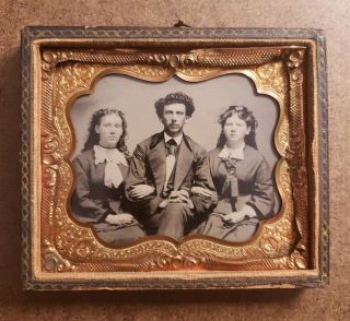 Cased Tintype Photograph Of 2 Lovely Ladies & A Gentleman With Gold Metal Mat