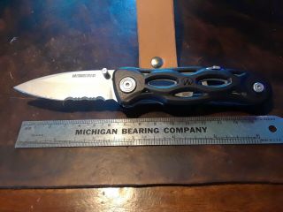 Leatherman Crater C33tx Folding Knife With Serrated Edge And Satin Finish
